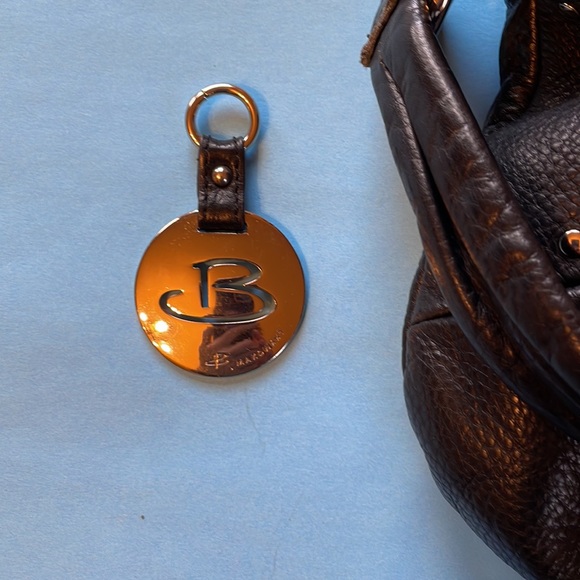 B Makowsky Crescent Shaped Black Pebbled Leather Shoulder Handbag - Picture 12 of 14